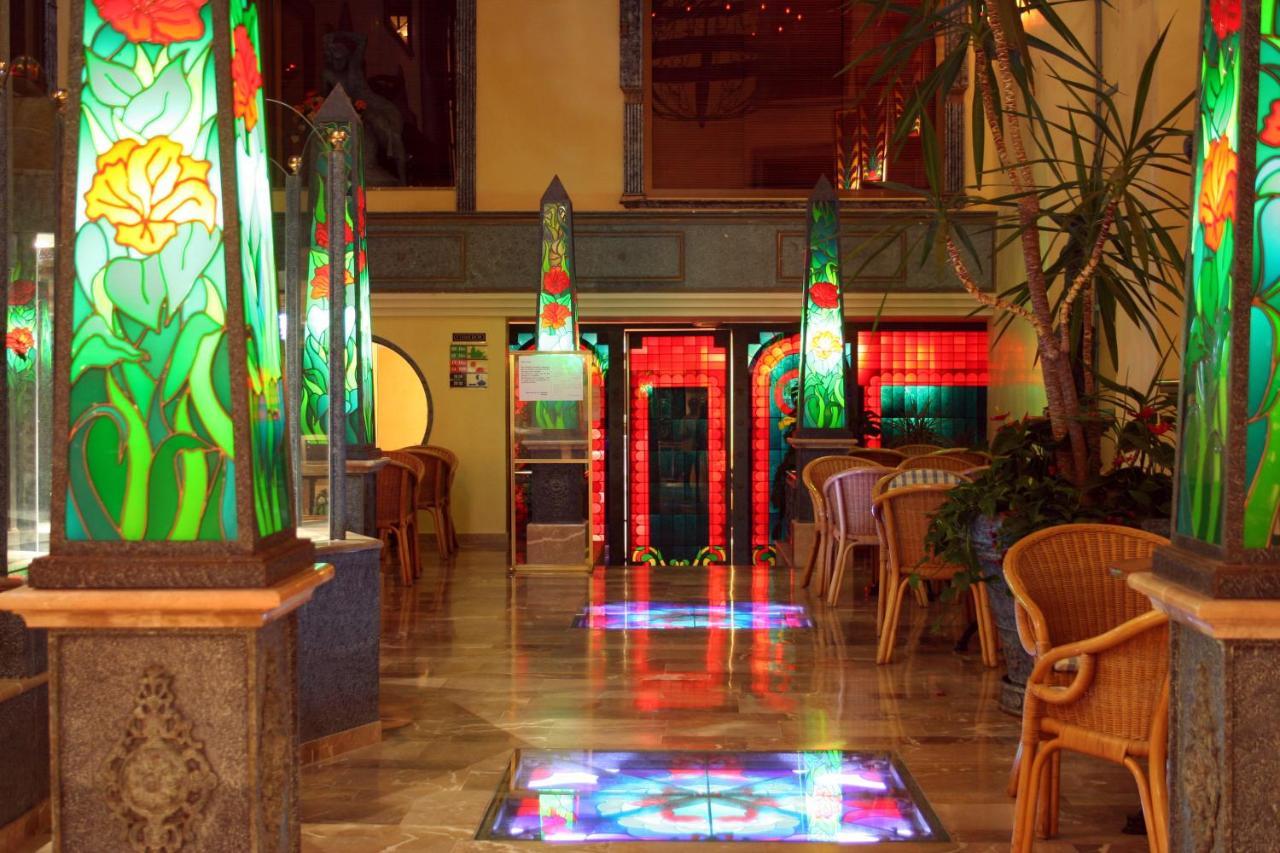 Mix Peymar Hotel S'Illot  Ngoại thất bức ảnh